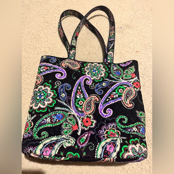Vera Bradley Tote - Picture 5 of 10